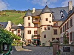 SCHLOSS ZELL
