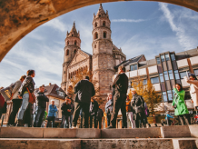 Zu Fuß durch zwei Jahrtausende