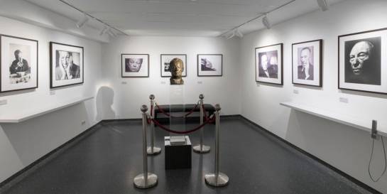 AUSSTELLUNG